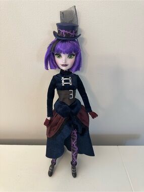 Disney Parks Attractionistas Gracey Haunted Mansion Doll & Hat